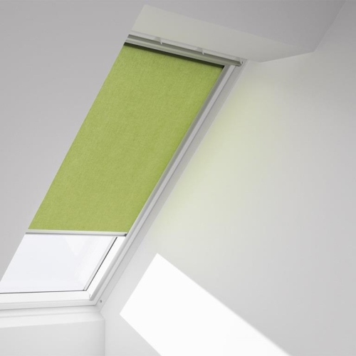 VELUX® Stoffrollo Alu Linie MK10 Mitternachtsblau 9050 händisch mit Gleitschienen (RFL-S)